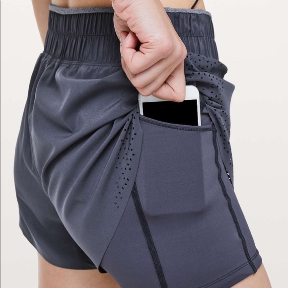 Lululemon Laser Speed Train Short *4.5" - Picture 3 of 8